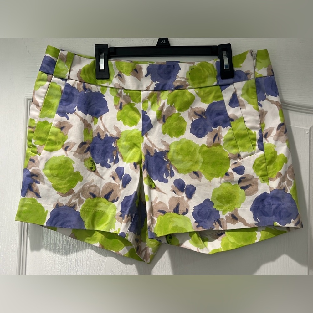 JCREW floral stretch chino shorts size 6 - Picture 2 of 5